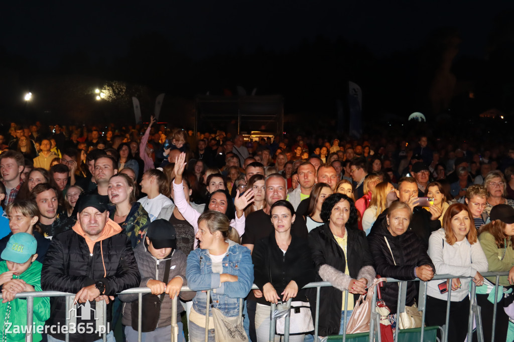 Koncert zespołu FEEL podczas Dni Ogrodzieńca 2022r.