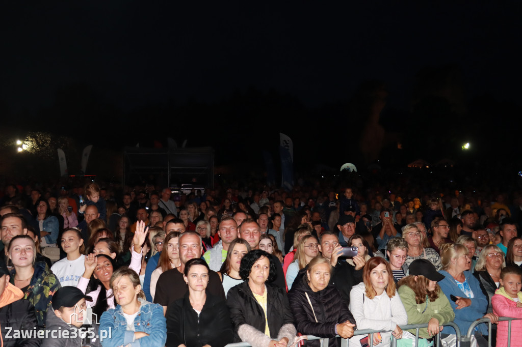 Koncert zespołu FEEL podczas Dni Ogrodzieńca 2022r.