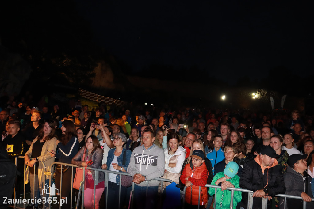 Koncert zespołu FEEL podczas Dni Ogrodzieńca 2022r.