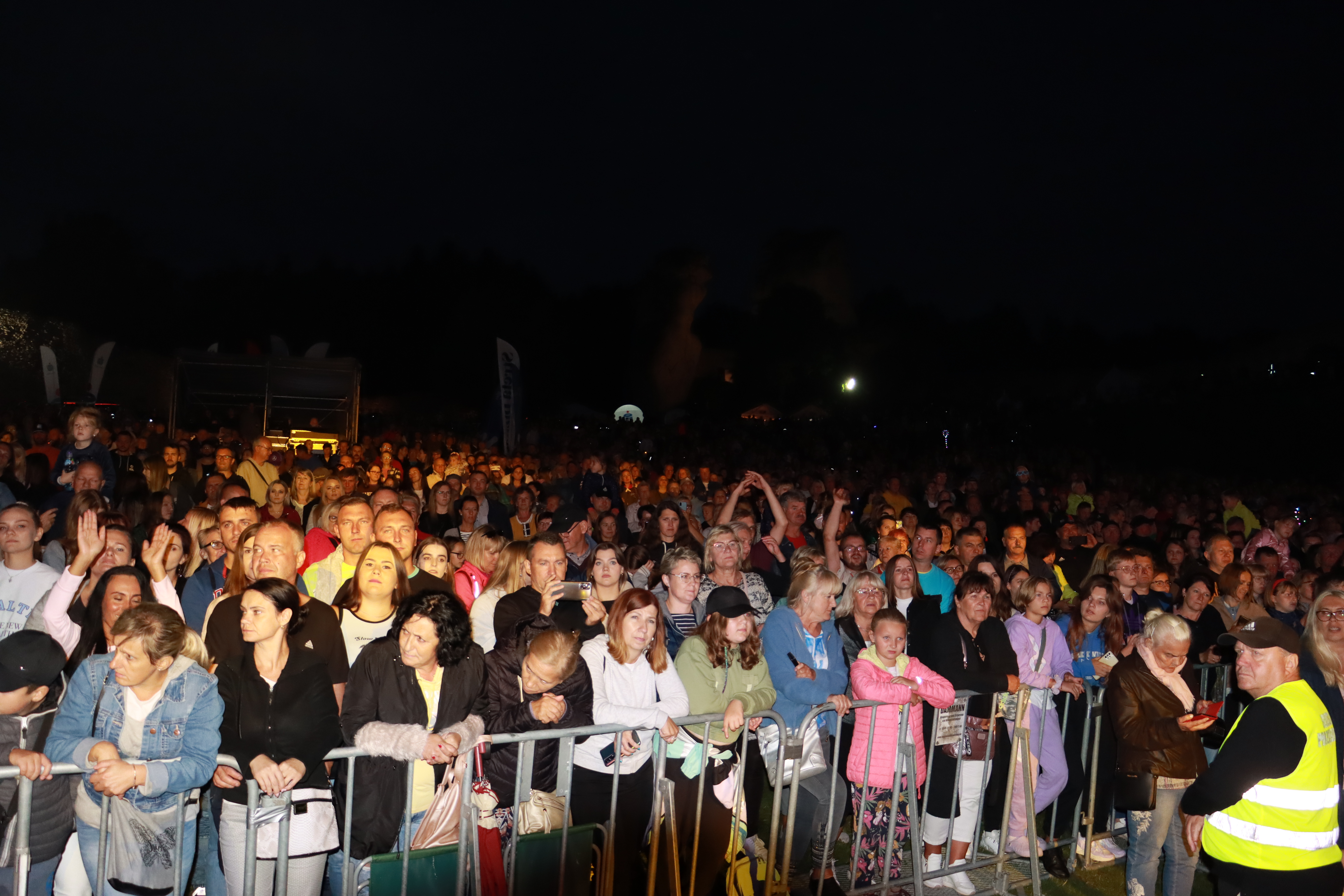 Koncert zespołu FEEL podczas Dni Ogrodzieńca 2022r.