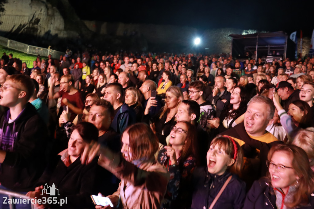 Koncert zespołu FEEL podczas Dni Ogrodzieńca 2022r.