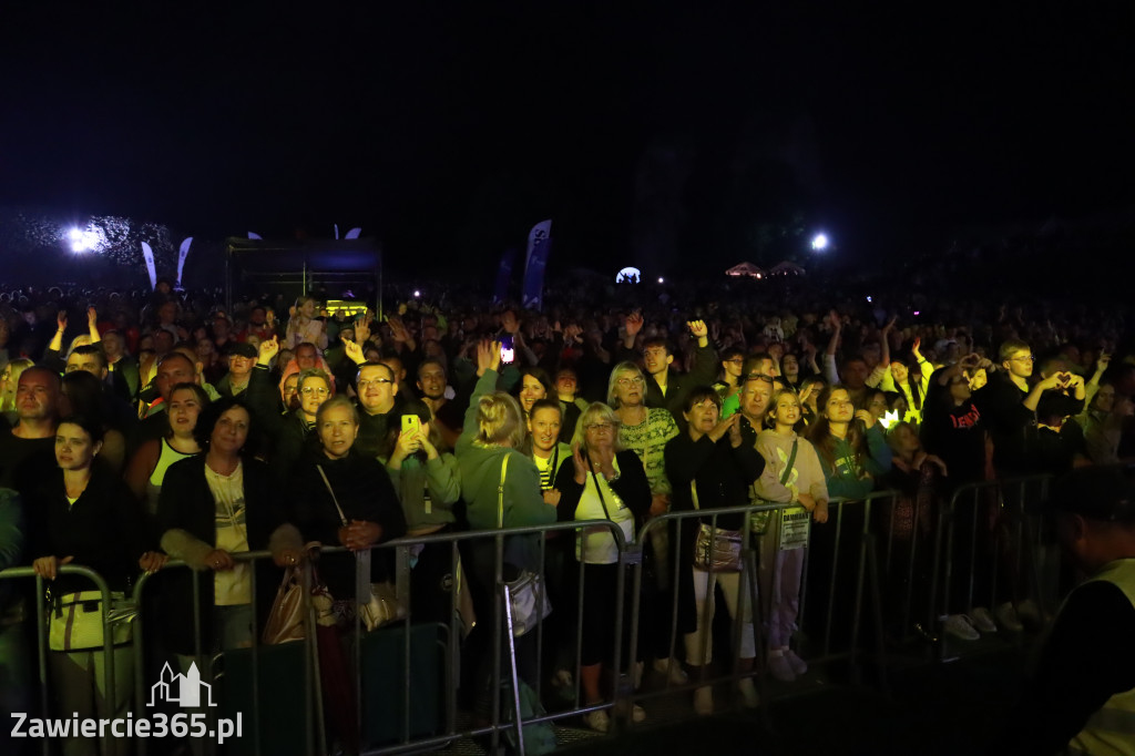 Koncert zespołu FEEL podczas Dni Ogrodzieńca 2022r.