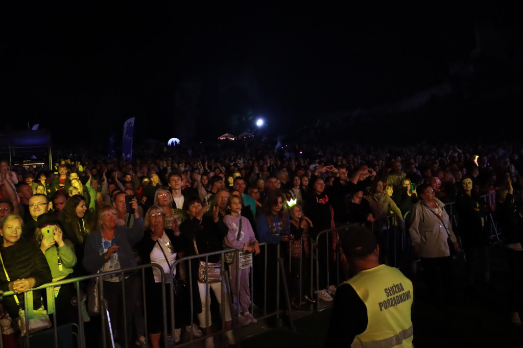Koncert zespołu FEEL podczas Dni Ogrodzieńca 2022r.