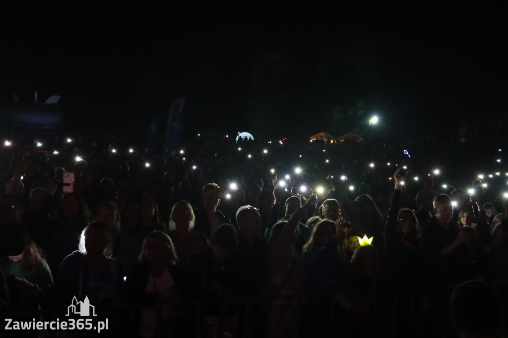 Koncert zespołu FEEL podczas Dni Ogrodzieńca 2022r.