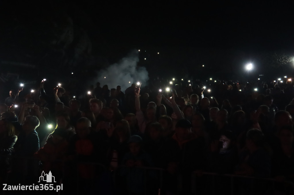 Koncert zespołu FEEL podczas Dni Ogrodzieńca 2022r.
