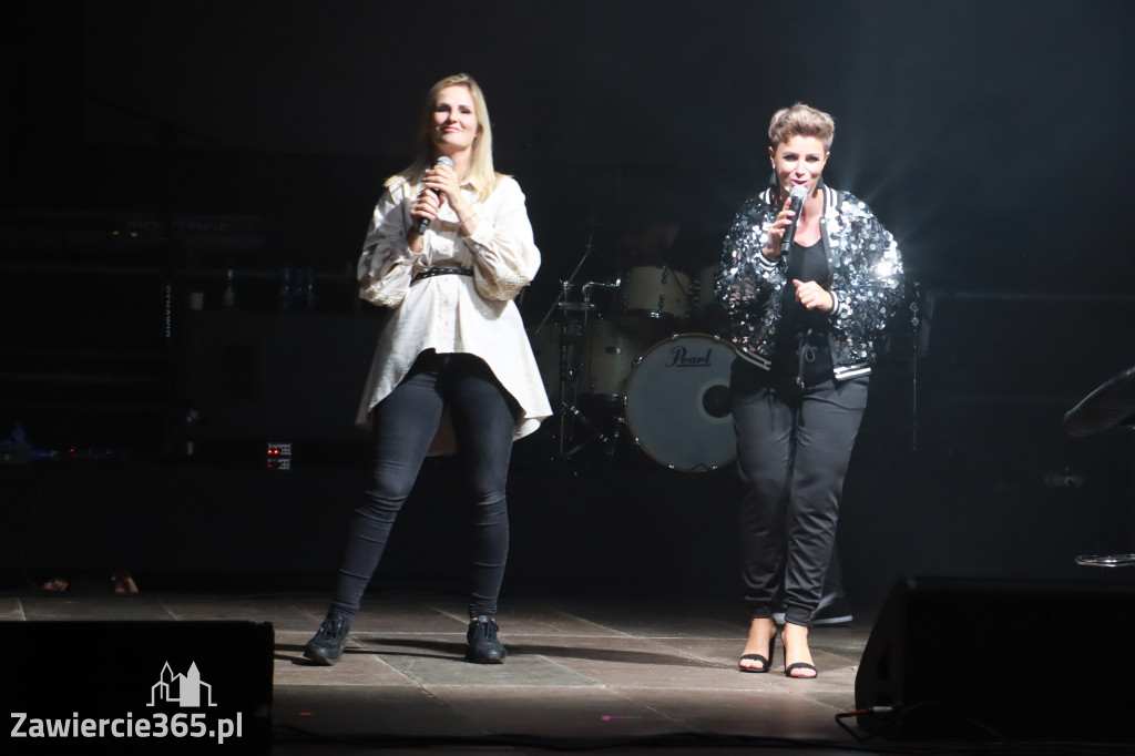 Koncert zespołu FEEL podczas Dni Ogrodzieńca 2022r.