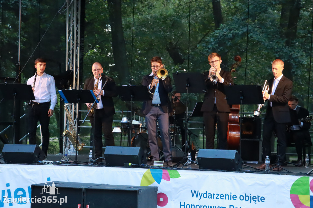 Słodkie Swing Party w Parku Miejskim w Zawierciu