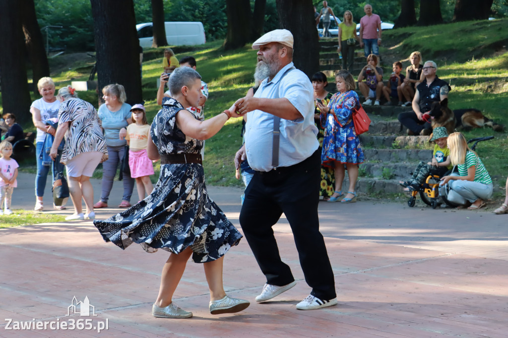 Słodkie Swing Party w Parku Miejskim w Zawierciu