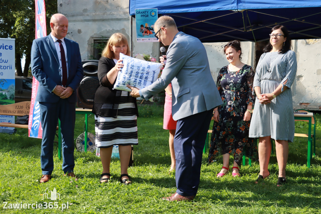 Włodowice - PRZEKAZANIE KOMPUTERÓW „Granty PPGR”