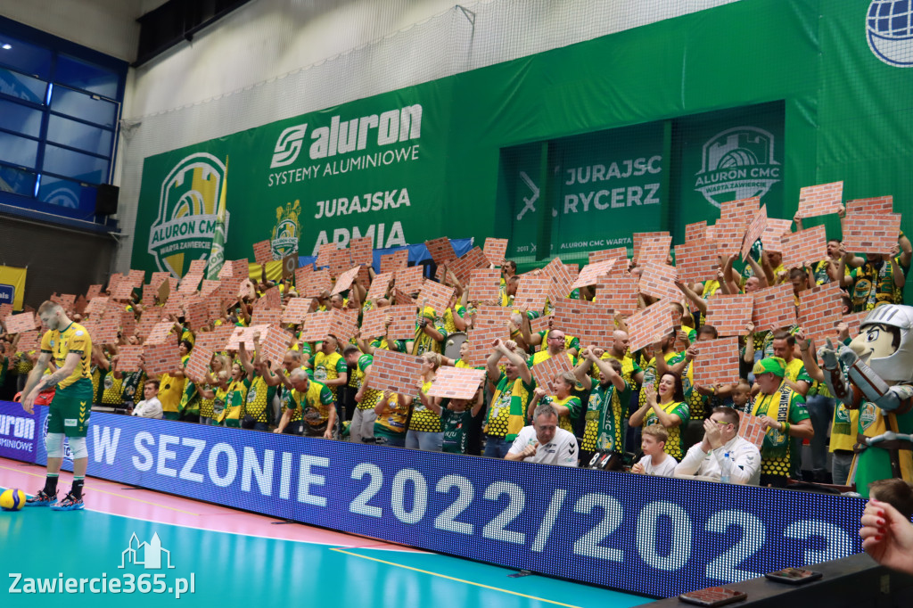 Aluron. Zwycięstwo po thrillerze na początek sezonu!