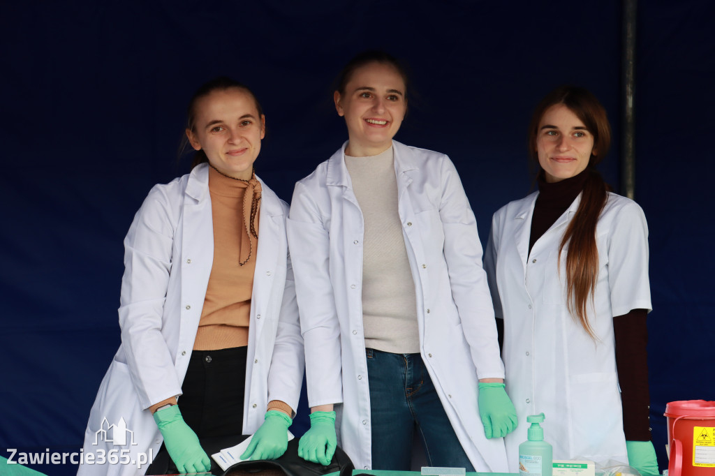 Fotorelacja - XI Ogólnopolski Marsz Seniora Łazy 2022r.