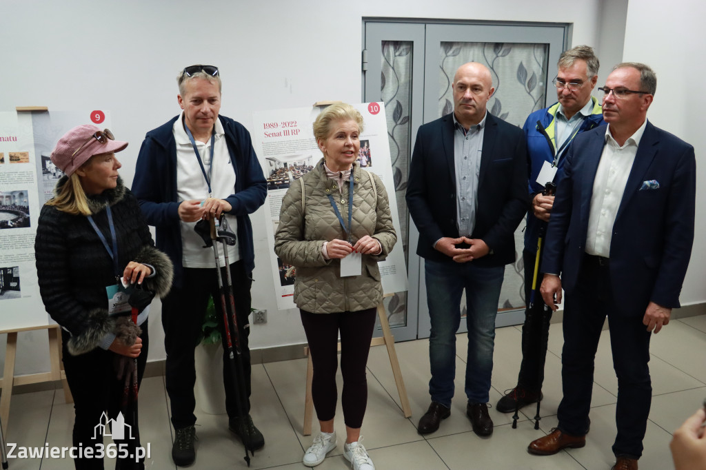 Fotorelacja - XI Ogólnopolski Marsz Seniora Łazy 2022r.