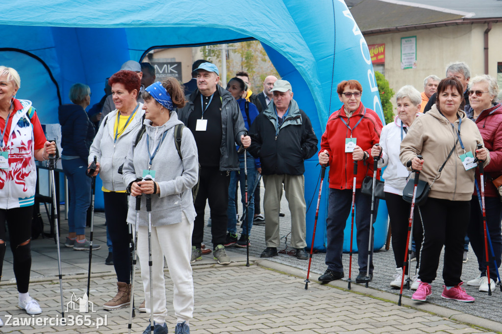Fotorelacja - XI Ogólnopolski Marsz Seniora Łazy 2022r.