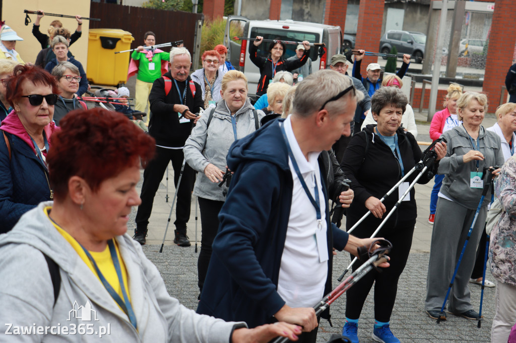 Fotorelacja - XI Ogólnopolski Marsz Seniora Łazy 2022r.