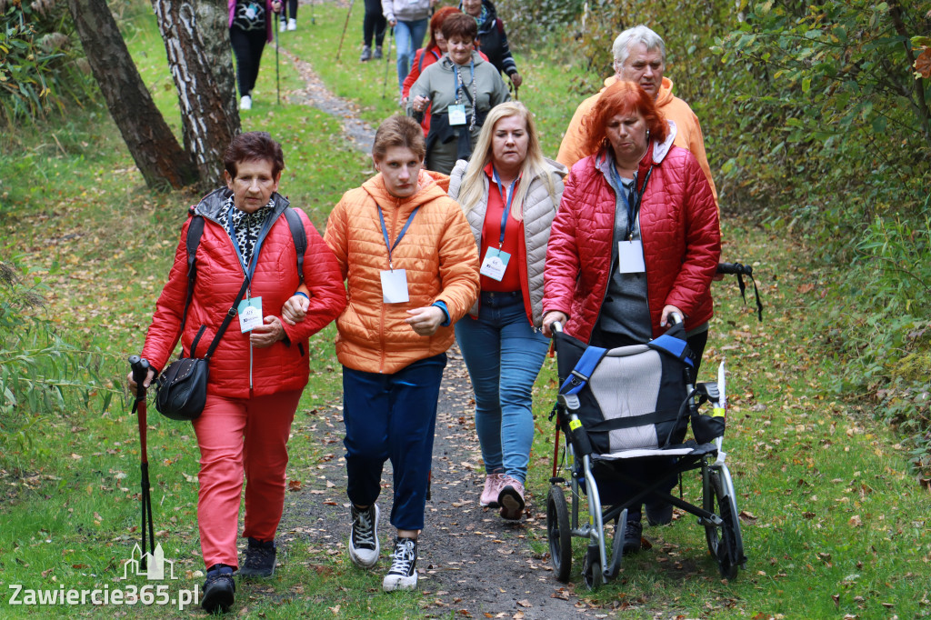 Fotorelacja - XI Ogólnopolski Marsz Seniora Łazy 2022r.