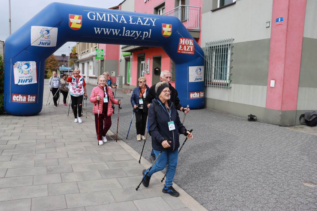 Fotorelacja - XI Ogólnopolski Marsz Seniora Łazy 2022r.