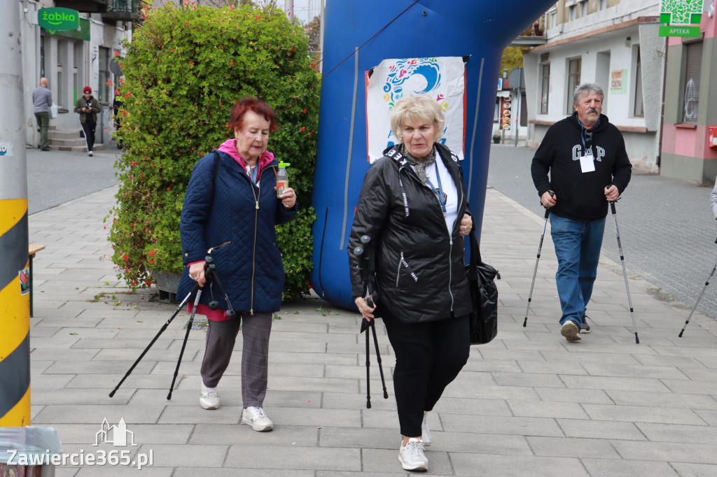 Fotorelacja - XI Ogólnopolski Marsz Seniora Łazy 2022r.