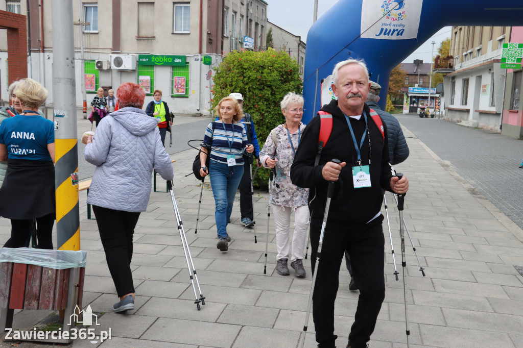 Fotorelacja - XI Ogólnopolski Marsz Seniora Łazy 2022r.