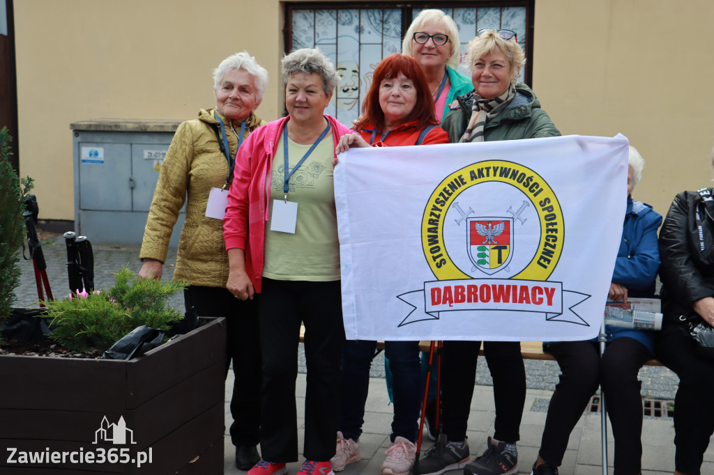 Fotorelacja - XI Ogólnopolski Marsz Seniora Łazy 2022r.