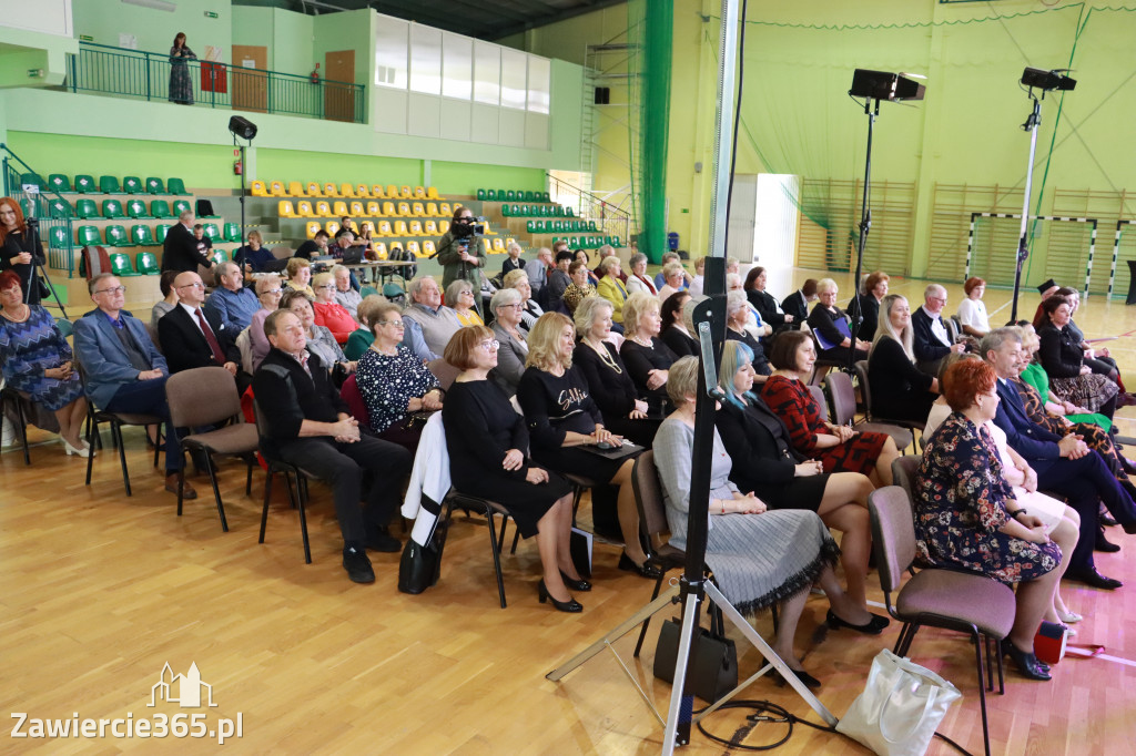 10 lat - Uniwersytet Trzeciego Wieku Ogrodzieniec