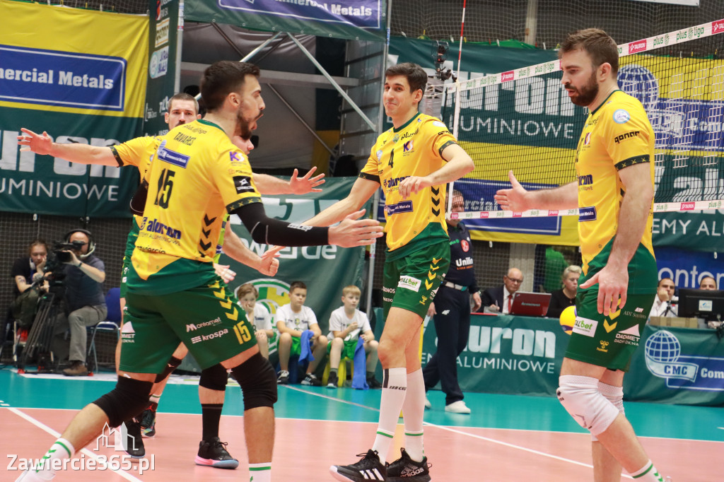 OLSZTYN LEPSZY PO TIE-BREAKU: FOTORELACJA