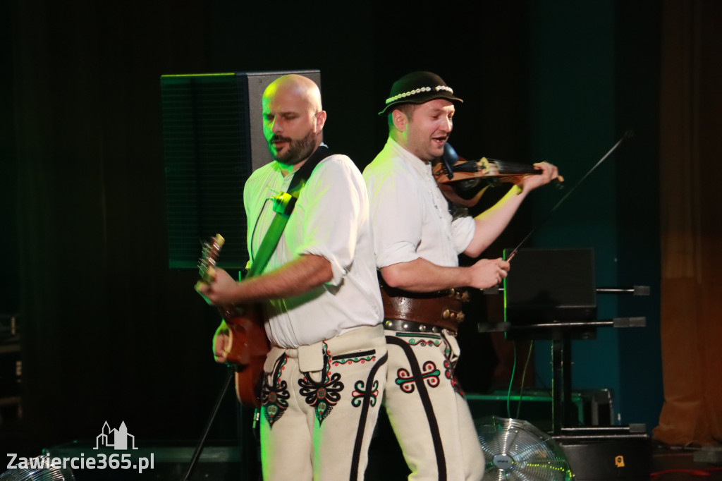 Fotorelacja - BACIARY w Zawierciu.