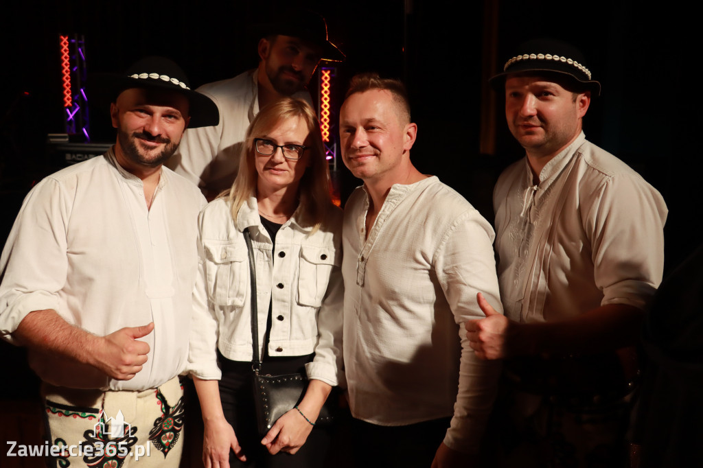 Fotorelacja - BACIARY w Zawierciu.