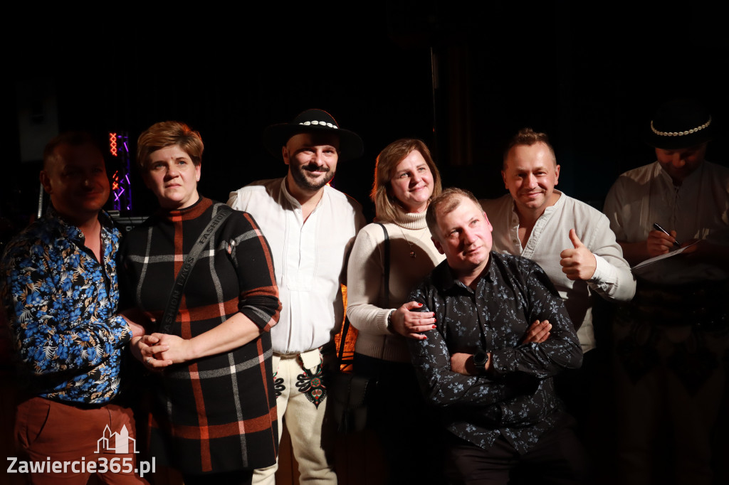 Fotorelacja - BACIARY w Zawierciu.
