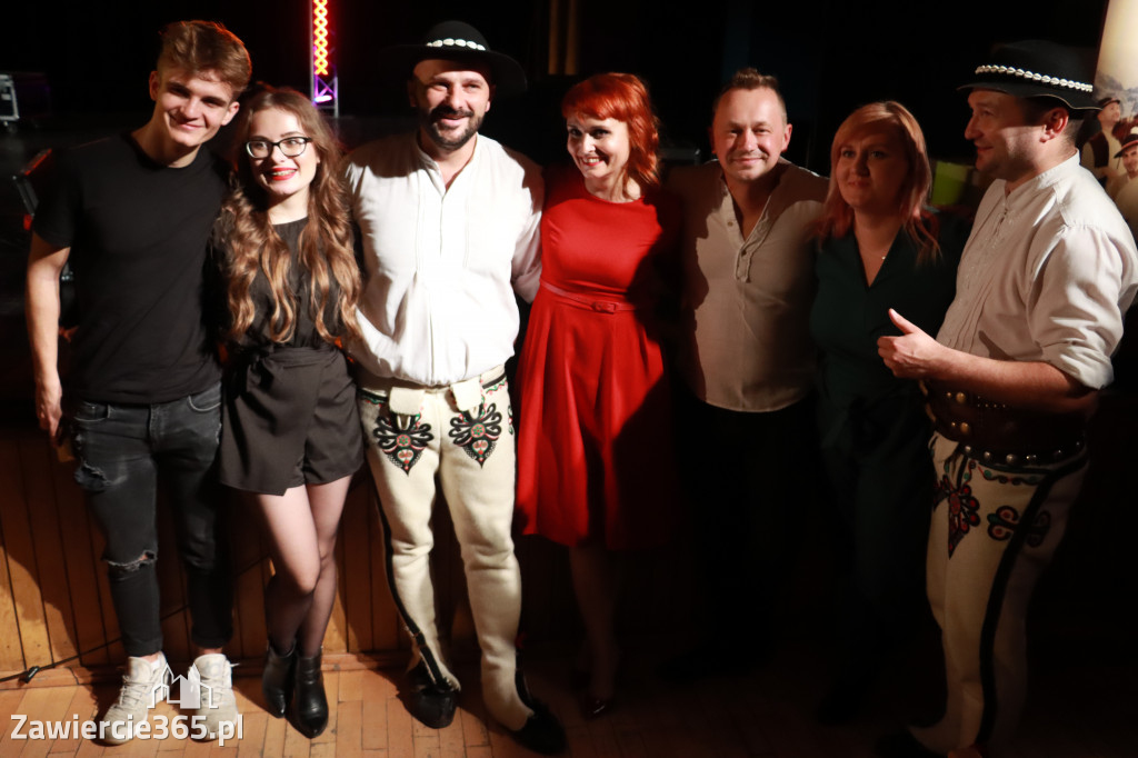 Fotorelacja - BACIARY w Zawierciu.