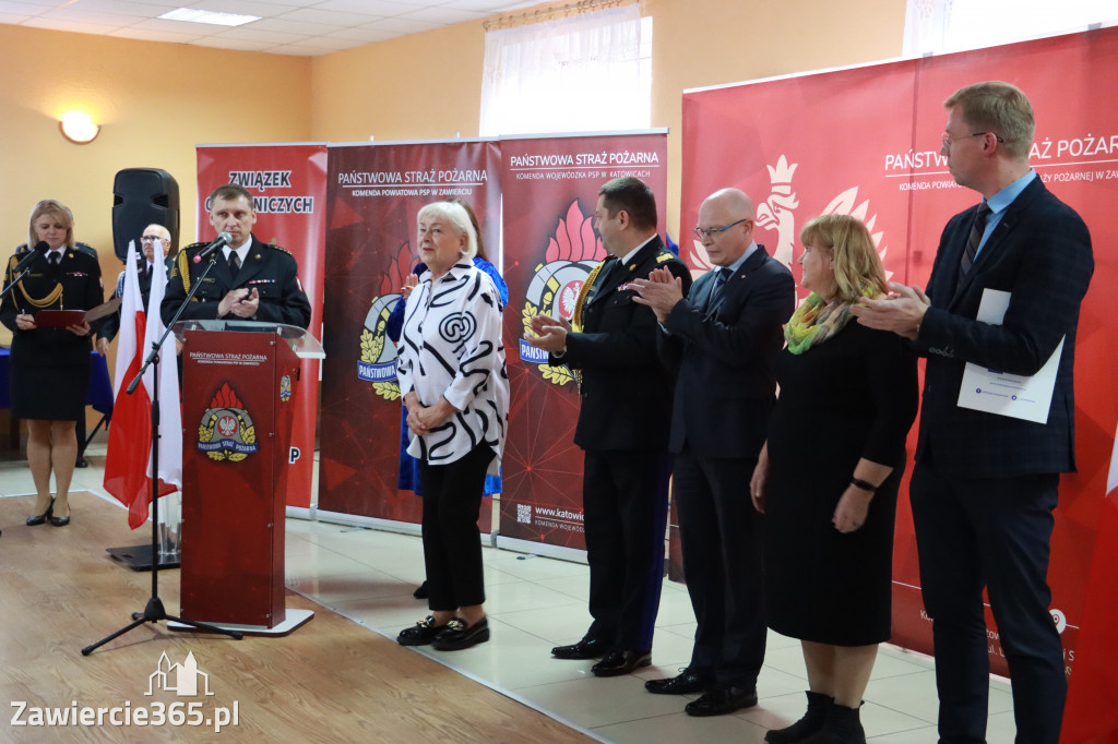 Fotorelacja - Wręczenie Promes Dotacji OSP MDP Ryczów