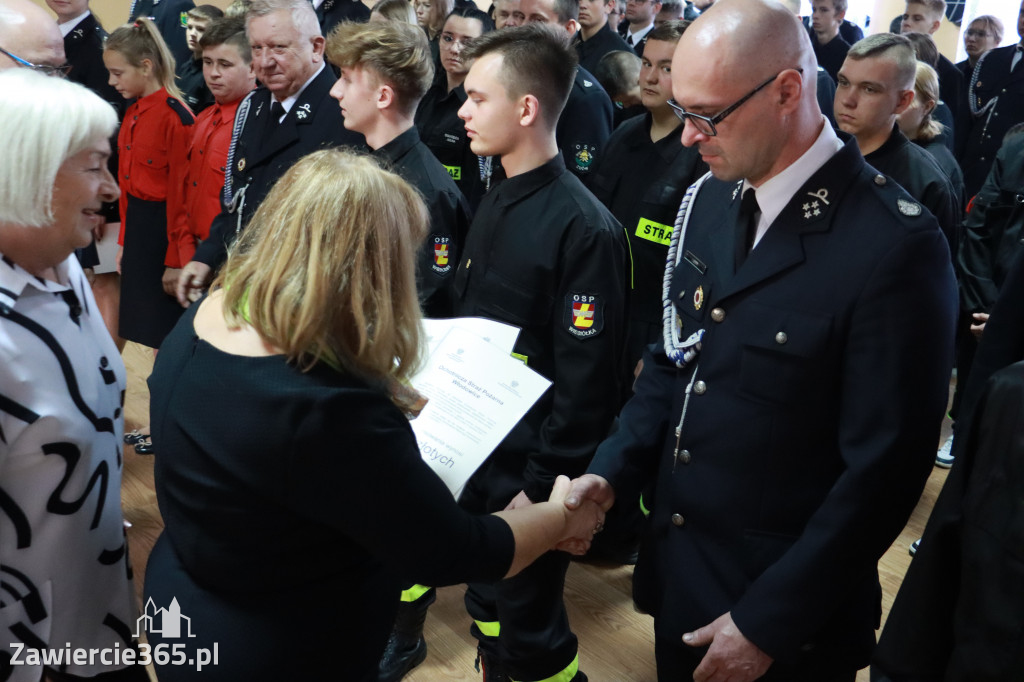 Fotorelacja - Wręczenie Promes Dotacji OSP MDP Ryczów