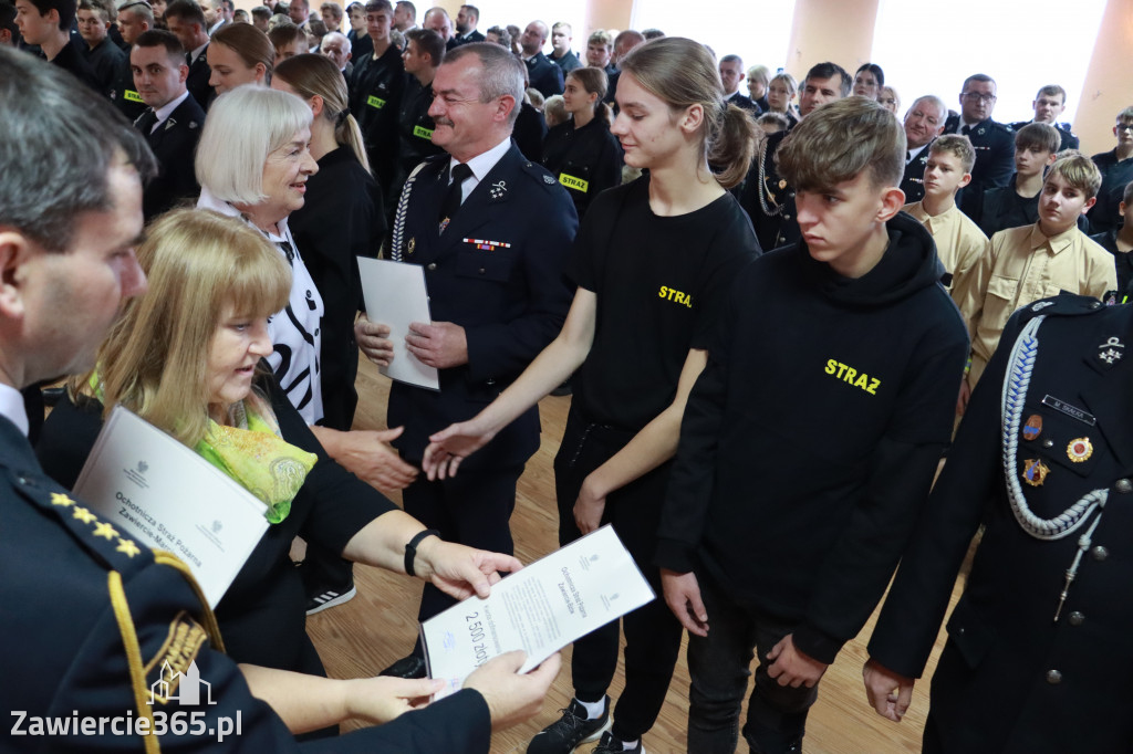 Fotorelacja - Wręczenie Promes Dotacji OSP MDP Ryczów
