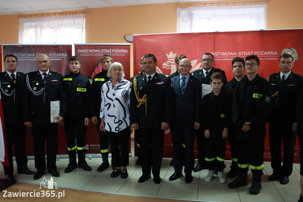 Fotorelacja - Wręczenie Promes Dotacji OSP MDP Ryczów