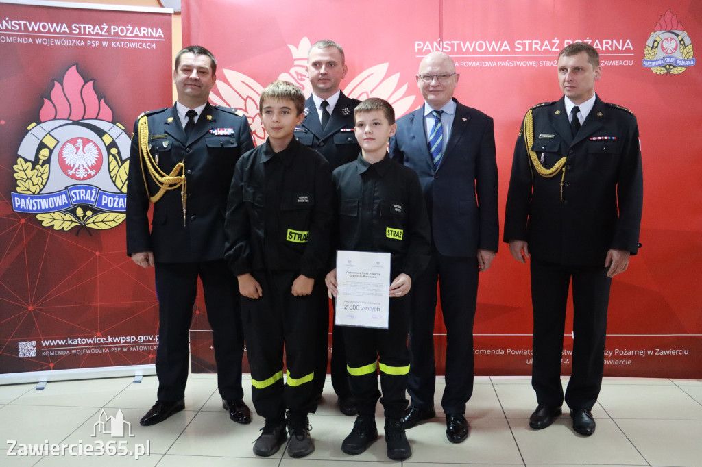 Fotorelacja - Wręczenie Promes Dotacji OSP MDP Ryczów