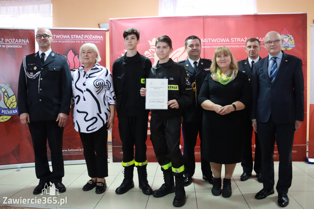 Fotorelacja - Wręczenie Promes Dotacji OSP MDP Ryczów
