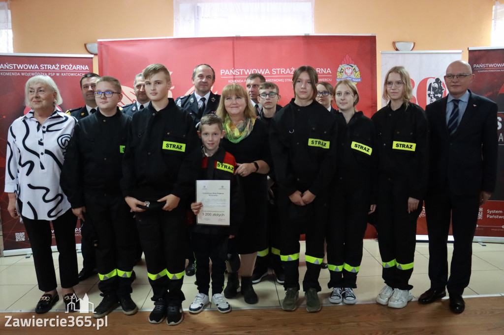 Fotorelacja - Wręczenie Promes Dotacji OSP MDP Ryczów