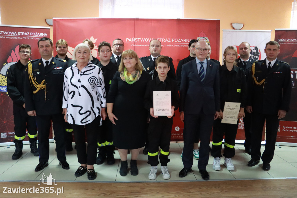 Fotorelacja - Wręczenie Promes Dotacji OSP MDP Ryczów