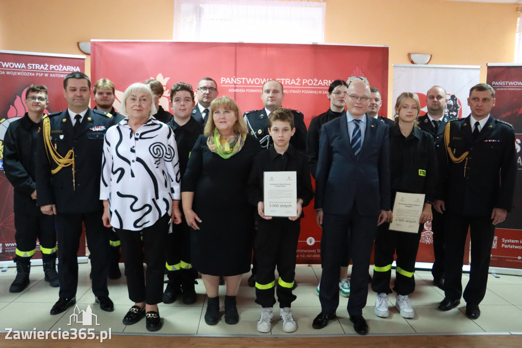 Fotorelacja - Wręczenie Promes Dotacji OSP MDP Ryczów