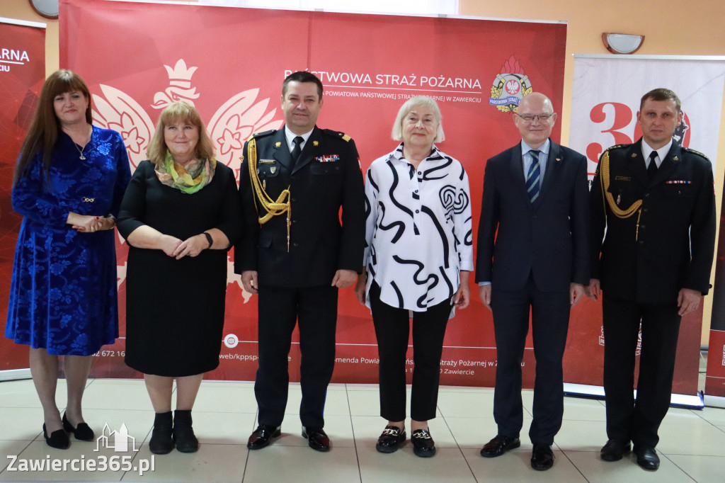 Fotorelacja - Wręczenie Promes Dotacji OSP MDP Ryczów