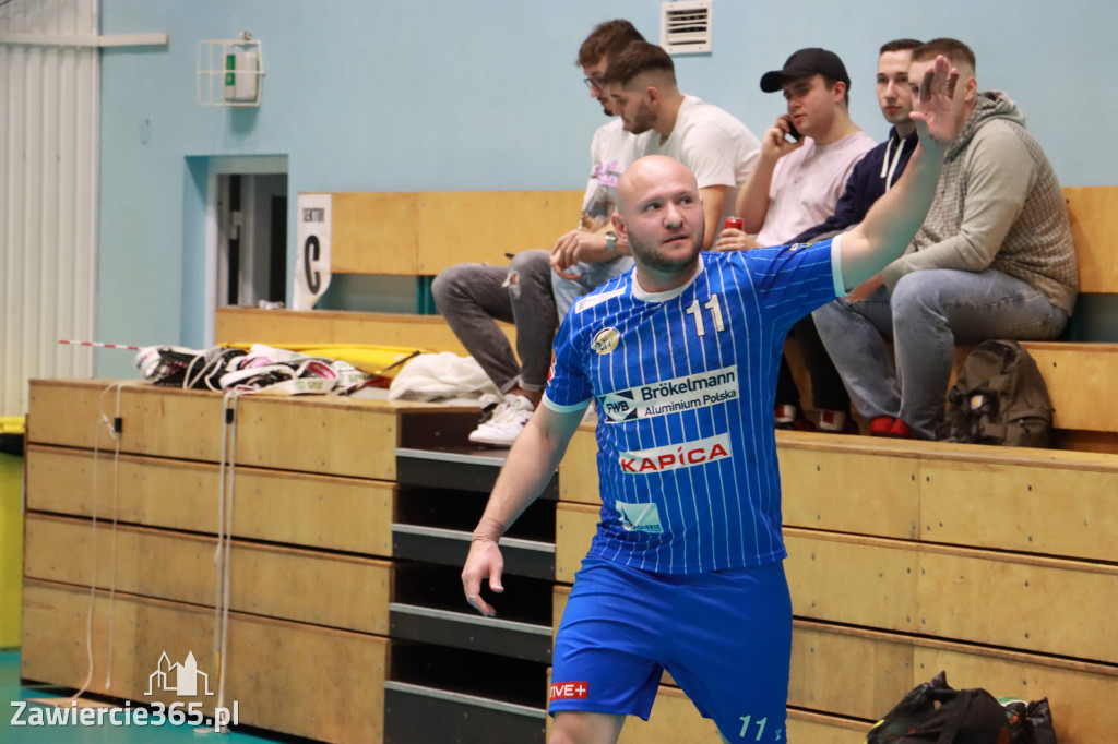 W piątej kolejce pierwszoligowych rozgrywek wygrywamy z ASPR Zawadzkie 38-28
