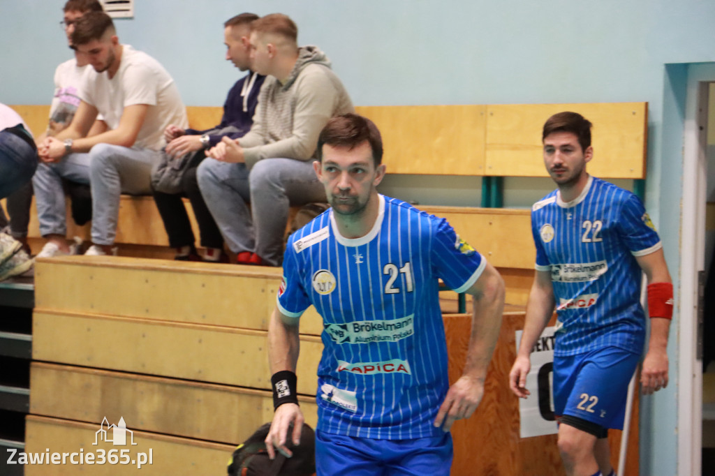 W piątej kolejce pierwszoligowych rozgrywek wygrywamy z ASPR Zawadzkie 38-28