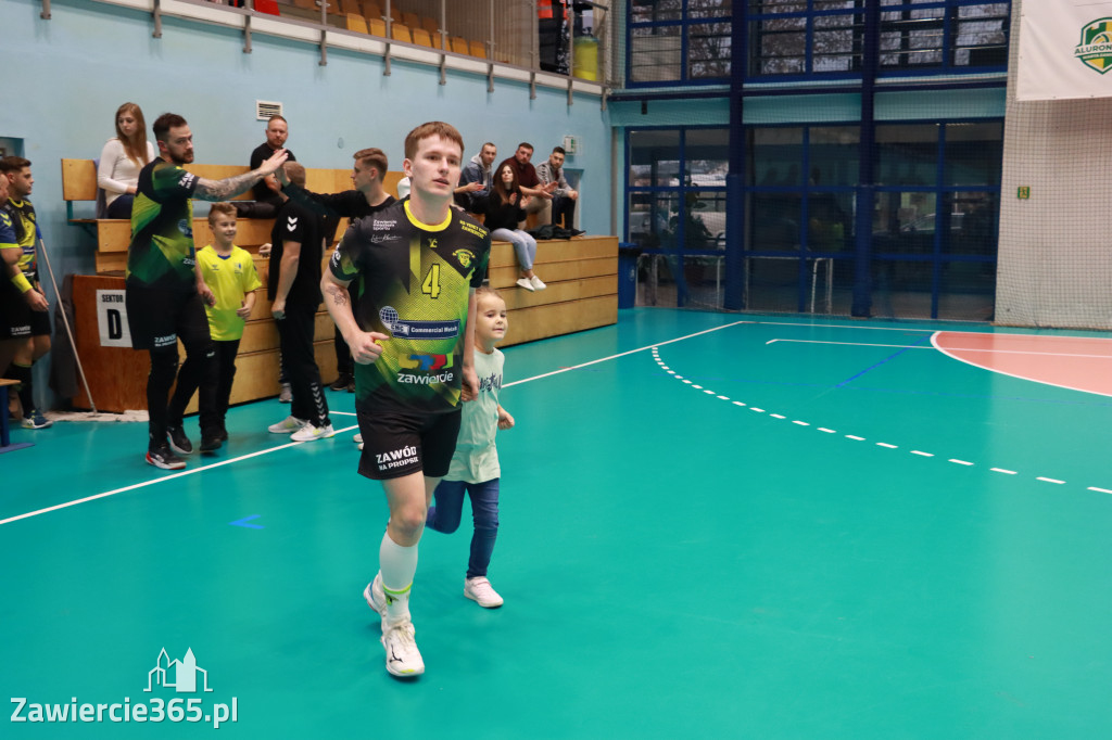W piątej kolejce pierwszoligowych rozgrywek wygrywamy z ASPR Zawadzkie 38-28