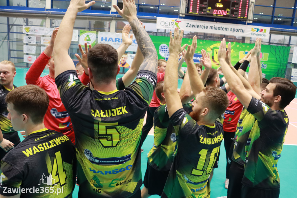 W piątej kolejce pierwszoligowych rozgrywek wygrywamy z ASPR Zawadzkie 38-28