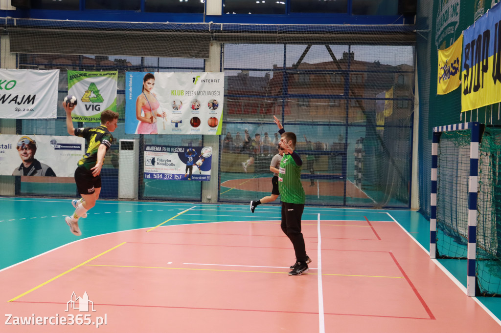 W piątej kolejce pierwszoligowych rozgrywek wygrywamy z ASPR Zawadzkie 38-28