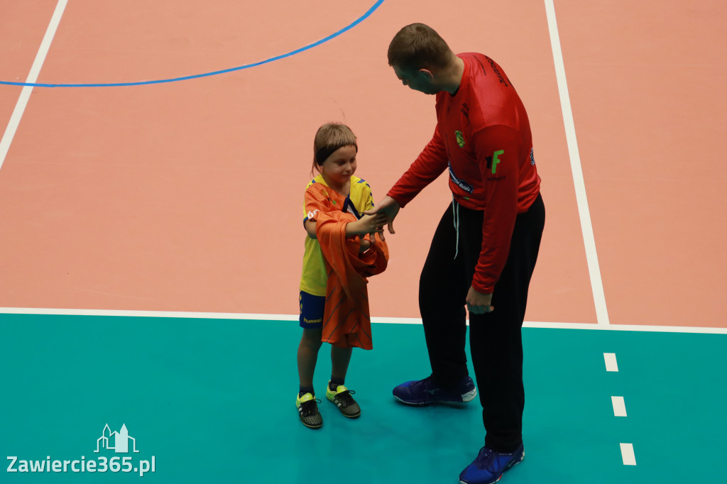 W piątej kolejce pierwszoligowych rozgrywek wygrywamy z ASPR Zawadzkie 38-28