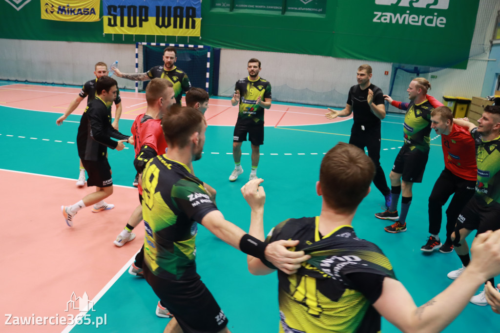 W piątej kolejce pierwszoligowych rozgrywek wygrywamy z ASPR Zawadzkie 38-28
