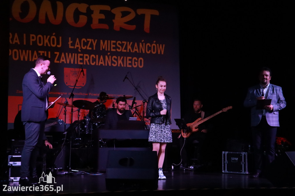Fotorelacja - Koncert  w Łazach - Kultura i Pokój