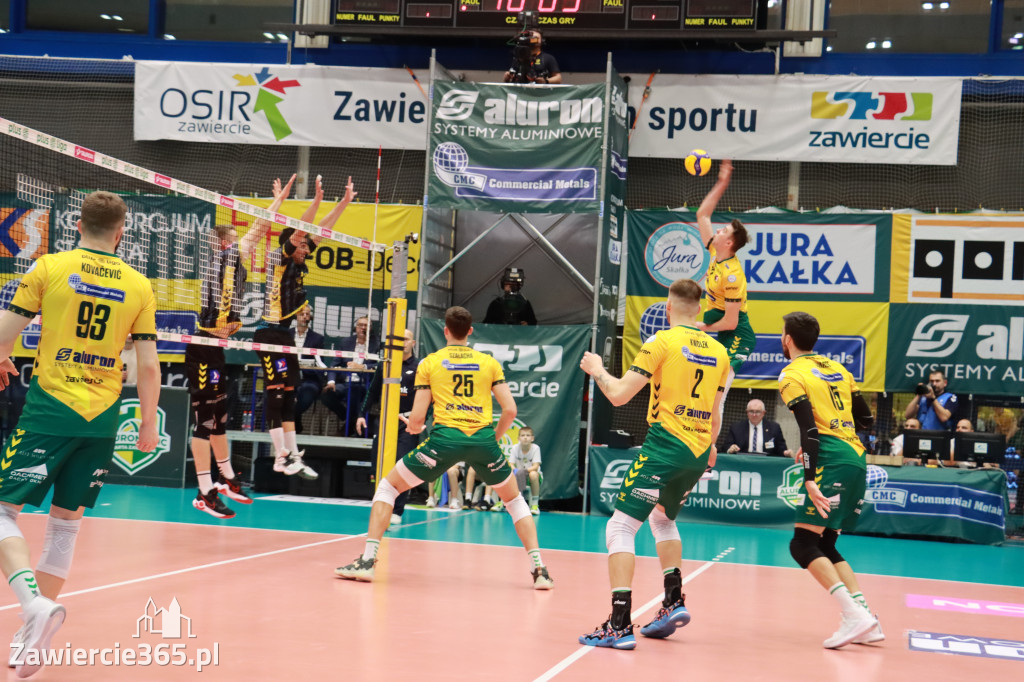 GIEKSA POKONANA 3:0 w meczu 7. kolejki PlusLigi.