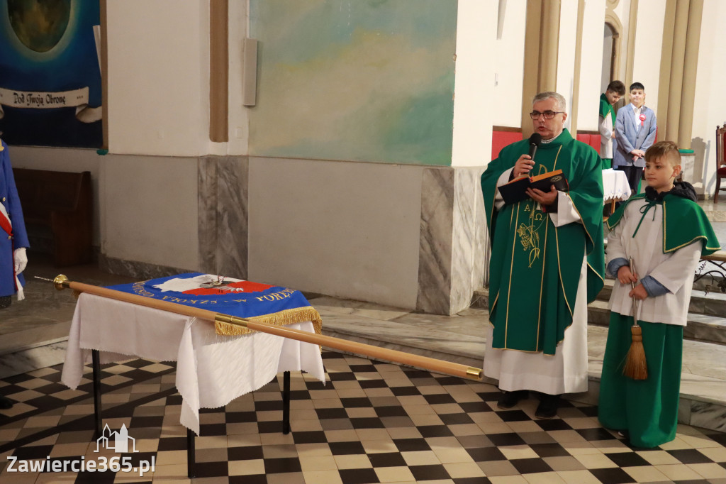 Fotorelacja - Poświęcenie Standaru Sp1 w Porębie