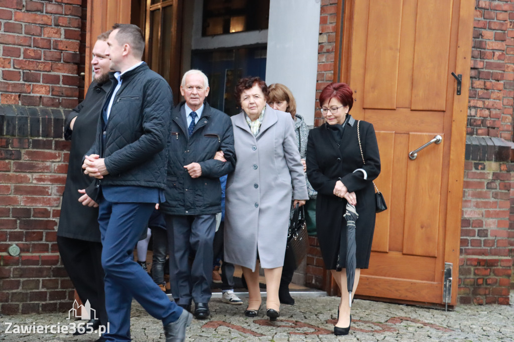 Fotorelacja - Poświęcenie Standaru Sp1 w Porębie